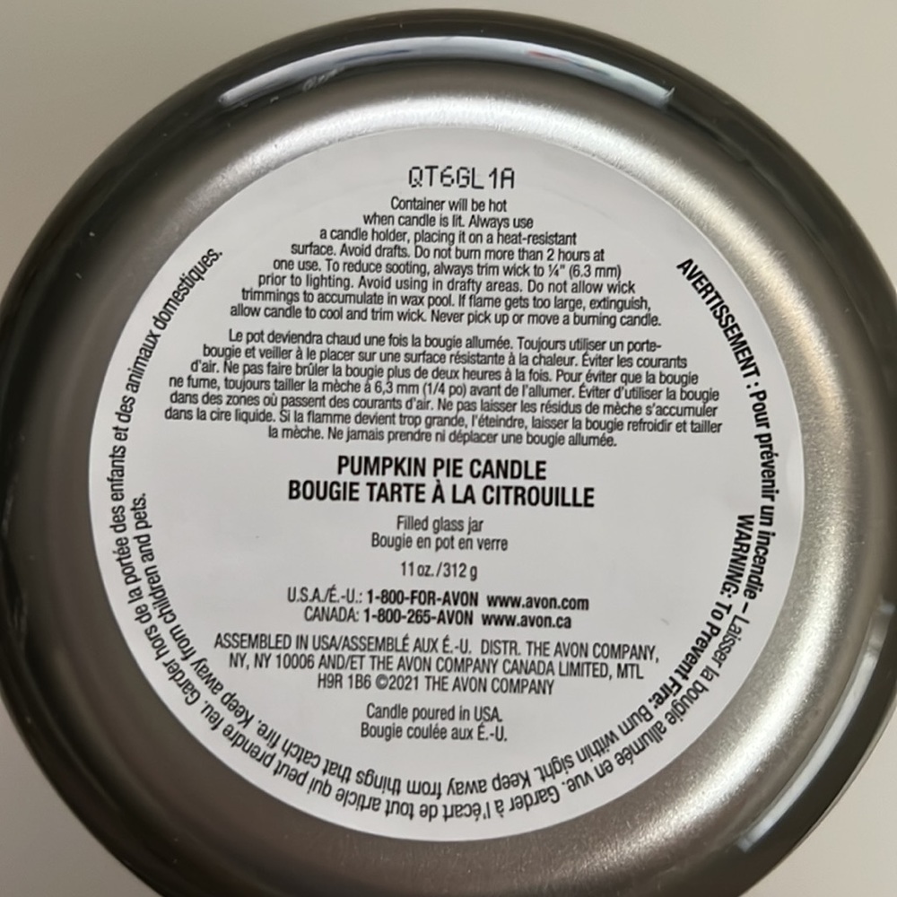LYRD Candle - Pumpkin Pie - Picture 4 of 4